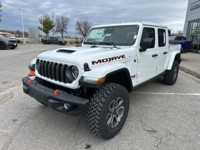 2026 Jeep Gladiator — detail view