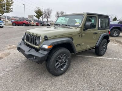 2026 Jeep Wrangler - Photo 4