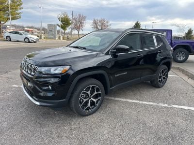 2026 Jeep Compass - Photo 13
