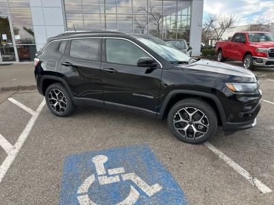 2026 Jeep Compass - Photo 36