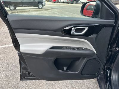 2026 Jeep Compass - Photo 57
