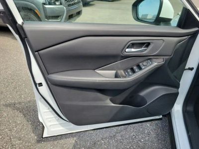 2026 Nissan Rogue — detail view