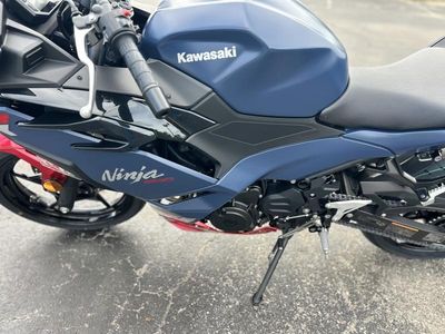 2026 Kawasaki Ninja 500 ABS Metallic Matte Twilight Blue - Photo 12