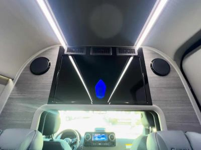 2027 Grech RV LUSSO - Photo 5