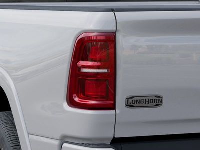 2026 Ram 1500 — photo 9 view