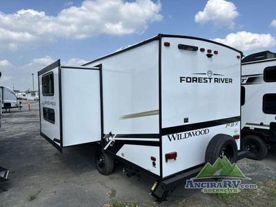 2025 Forest River RV Wildwood FSX - Photo 6
