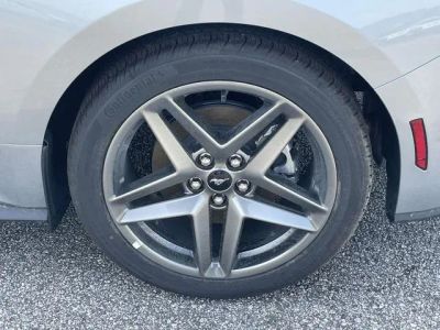 2026 Ford Mustang - Photo 8