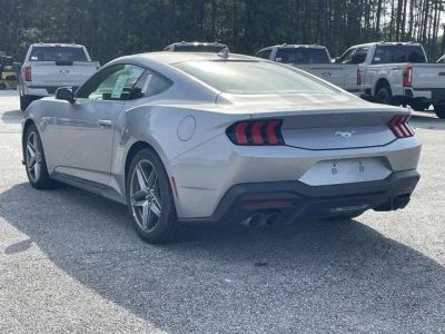 2026 Ford Mustang - Photo 5