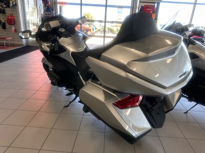 2025 Honda Gold Wing Tour Automatic DCT - Photo 3