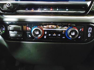 2024 Chevrolet Silverado 1500 - Photo 18