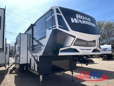 2023 Heartland Road Warrior - Photo 1