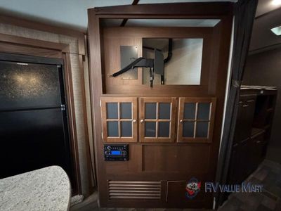 2016 Keystone RV Premier Ultra Lite - Photo 18