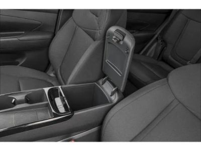 2026 Hyundai TUCSON HYBRID — photo 16 view