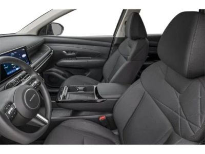 2026 Hyundai TUCSON HYBRID — photo 11 view