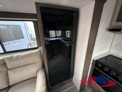 2026 Keystone RV Cougar Half-Ton - Photo 23