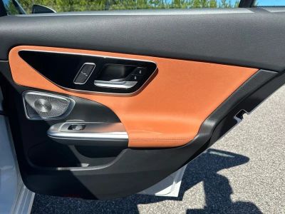 2025 Mercedes-Benz C-Class - Photo 32