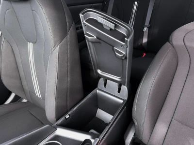2026 Hyundai Elantra - Photo 37