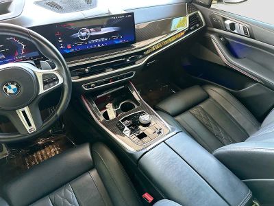 2024 BMW X7 — photo 25 view