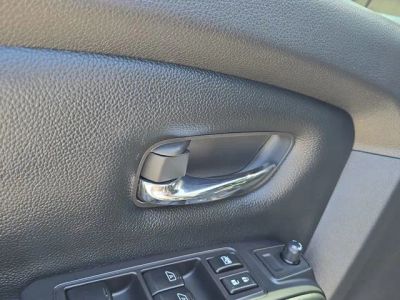 2022 Nissan Titan — photo 18 view