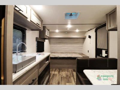 2023 Dutchmen RV Coleman — photo 13 view
