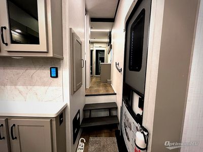 2025 Palomino Columbus - Photo 7