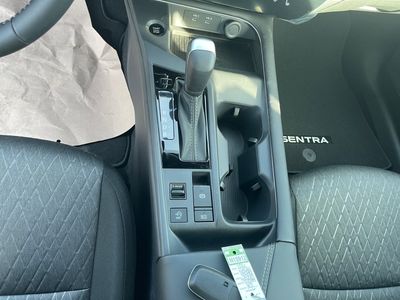 2026 Nissan Sentra — photo 13 view