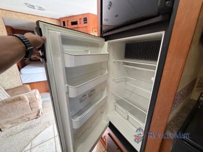 2009 Forest River RV Sandpiper — photo 18 view