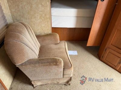 2009 Forest River RV Sandpiper — photo 11 view