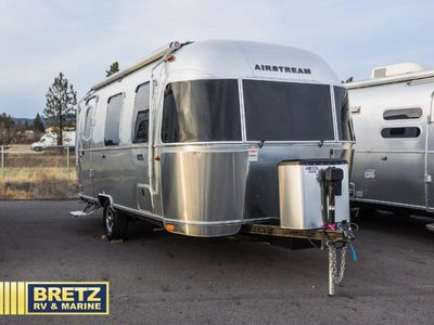 2022 Airstream Caravel - Photo 1