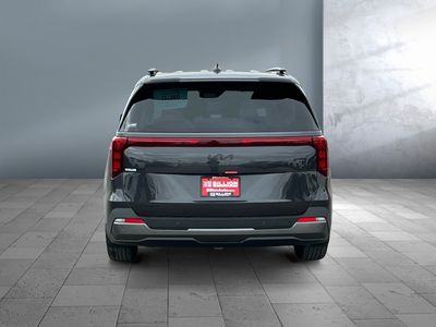 2026 Kia Carnival — detail view