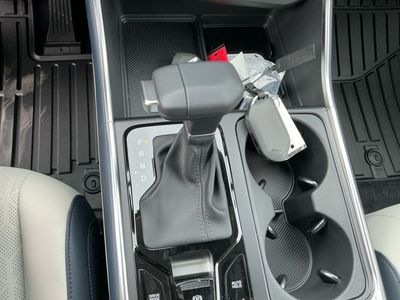 2026 Kia Carnival — photo 13 view