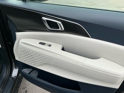 2026 Kia Carnival — photo 21 view