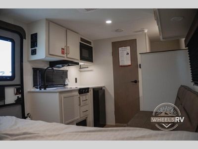 2026 Grand Design Transcend One - Photo 17