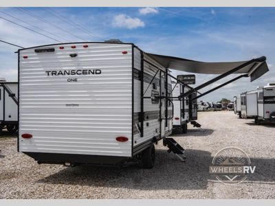 2026 Grand Design Transcend One - Photo 8
