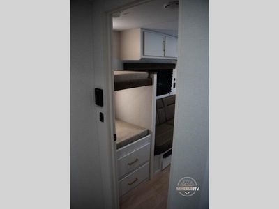 2026 Grand Design Transcend One - Photo 35