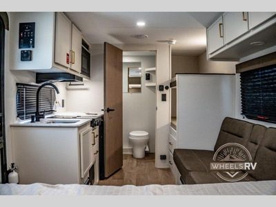 2026 Grand Design Transcend One - Photo 16