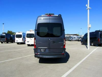 2027 Grech RV STRADA-ION - Photo 25