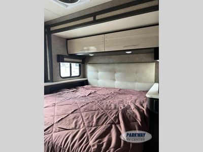 2017 Thor Motor Coach Compass - Photo 13