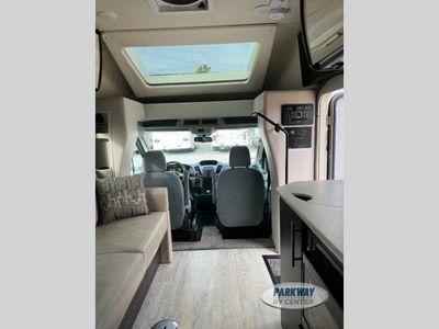 2017 Thor Motor Coach Compass - Photo 10