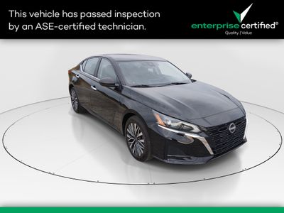 2025 Nissan Altima - Photo 1