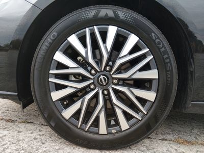 2025 Nissan Altima - Photo 10