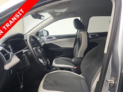 2025 Volkswagen Taos - Photo 6