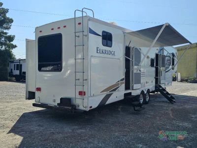 2013 Heartland ElkRidge — side profile view