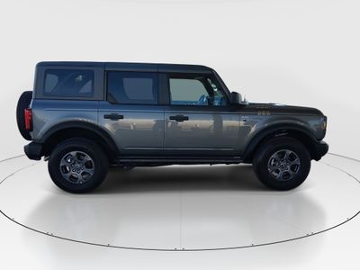 2025 Ford Bronco - Photo 8