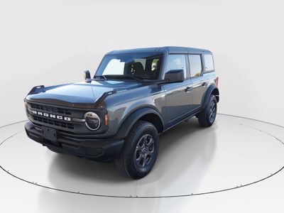 2025 Ford Bronco - Photo 3