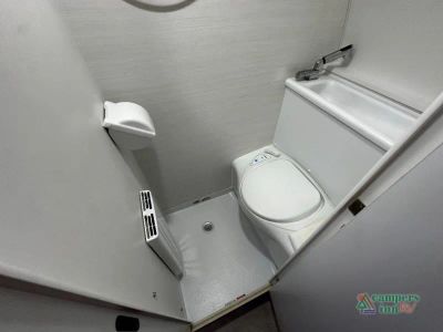 2025 nuCamp RV T@b — photo 39 view