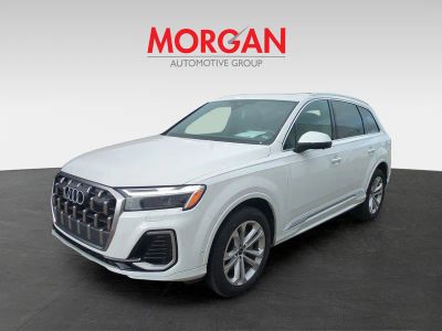 2025 Audi Q7 — photo 9 view