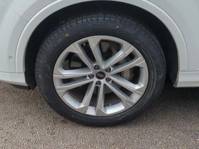 2025 Audi Q7 — photo 11 view