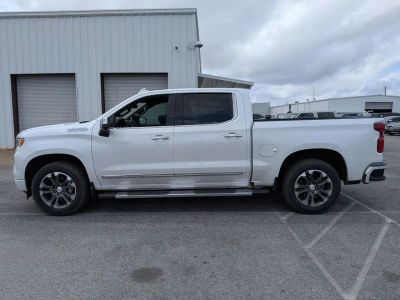 2024 Chevrolet Silverado 1500 — side profile view