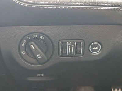 2022 Dodge Challenger — photo 22 view
